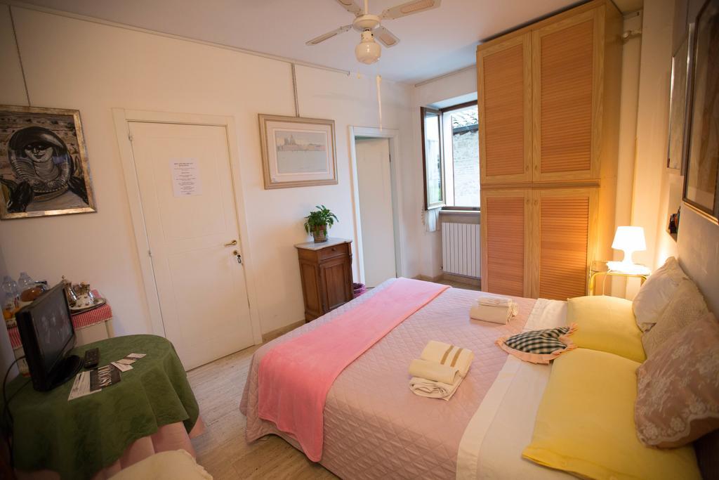 B&B Rosaspina อัสโกลีปิเชโน ภายนอก รูปภาพ
